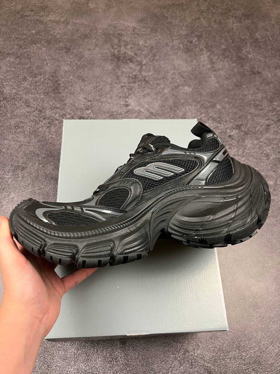 Balenciaga 10XL Black