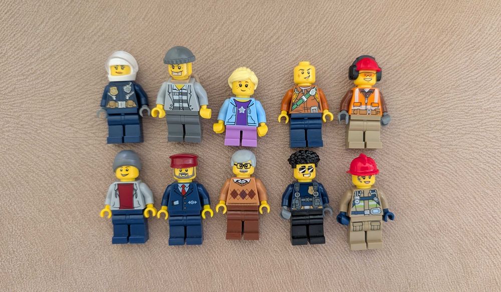 10 Minifiguras Lego City