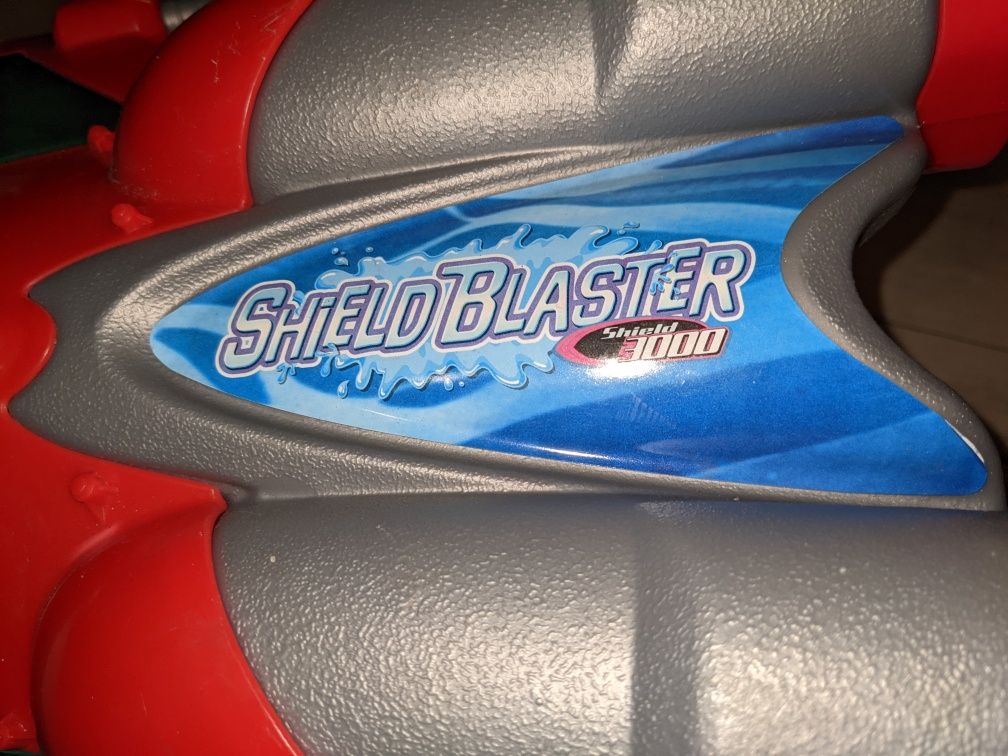 Miotacz wodny Mattel shield blaster pistolet na wodę duzy