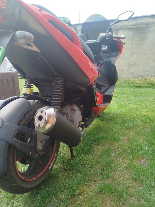 Skuter Gilera Nexus 125