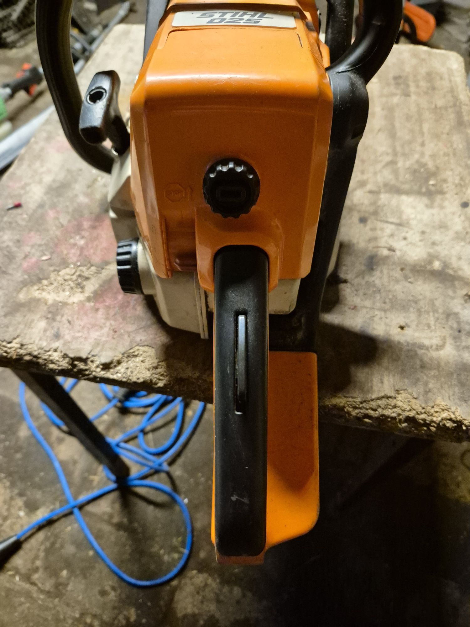Piła  łańcuchowa  Stihl 023