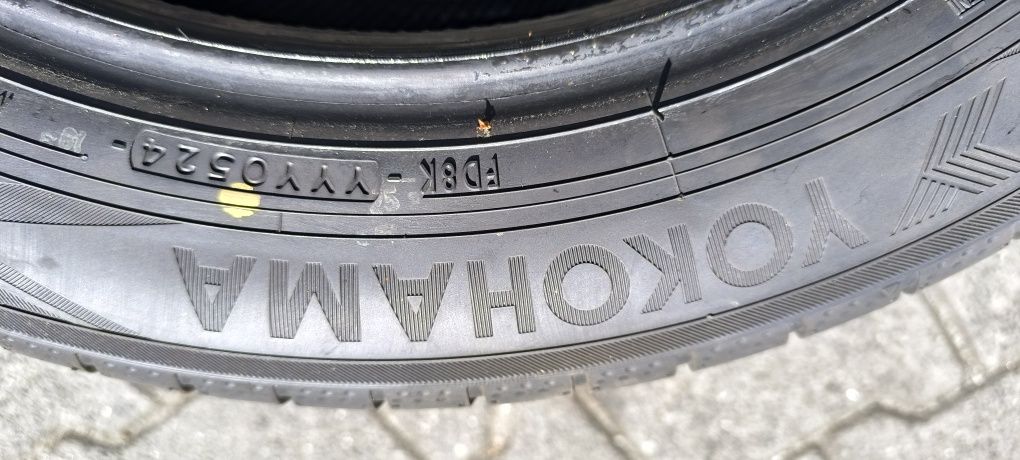 2 opony lato Yokohama BluEarth-GT AE51 R16