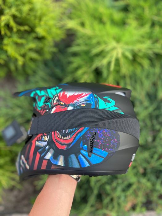 Продам новые эндуро шлема, кроссовый шлем, вело шлем, мотошлем