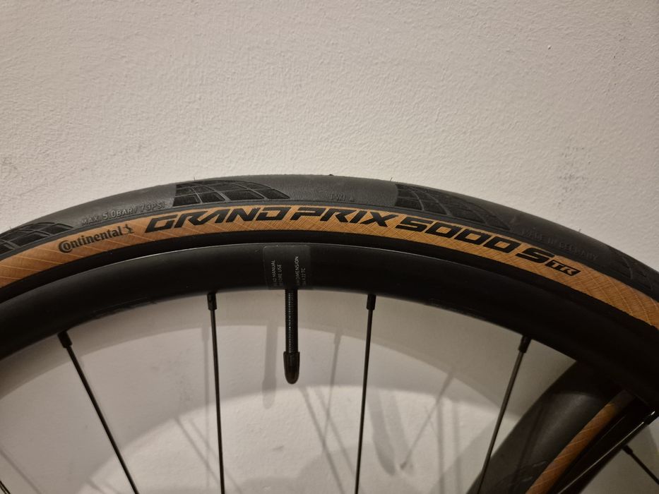 NOWE Koło DT SWISS Endurance LN +Continental Grand Prix 5000 32mm NOWE