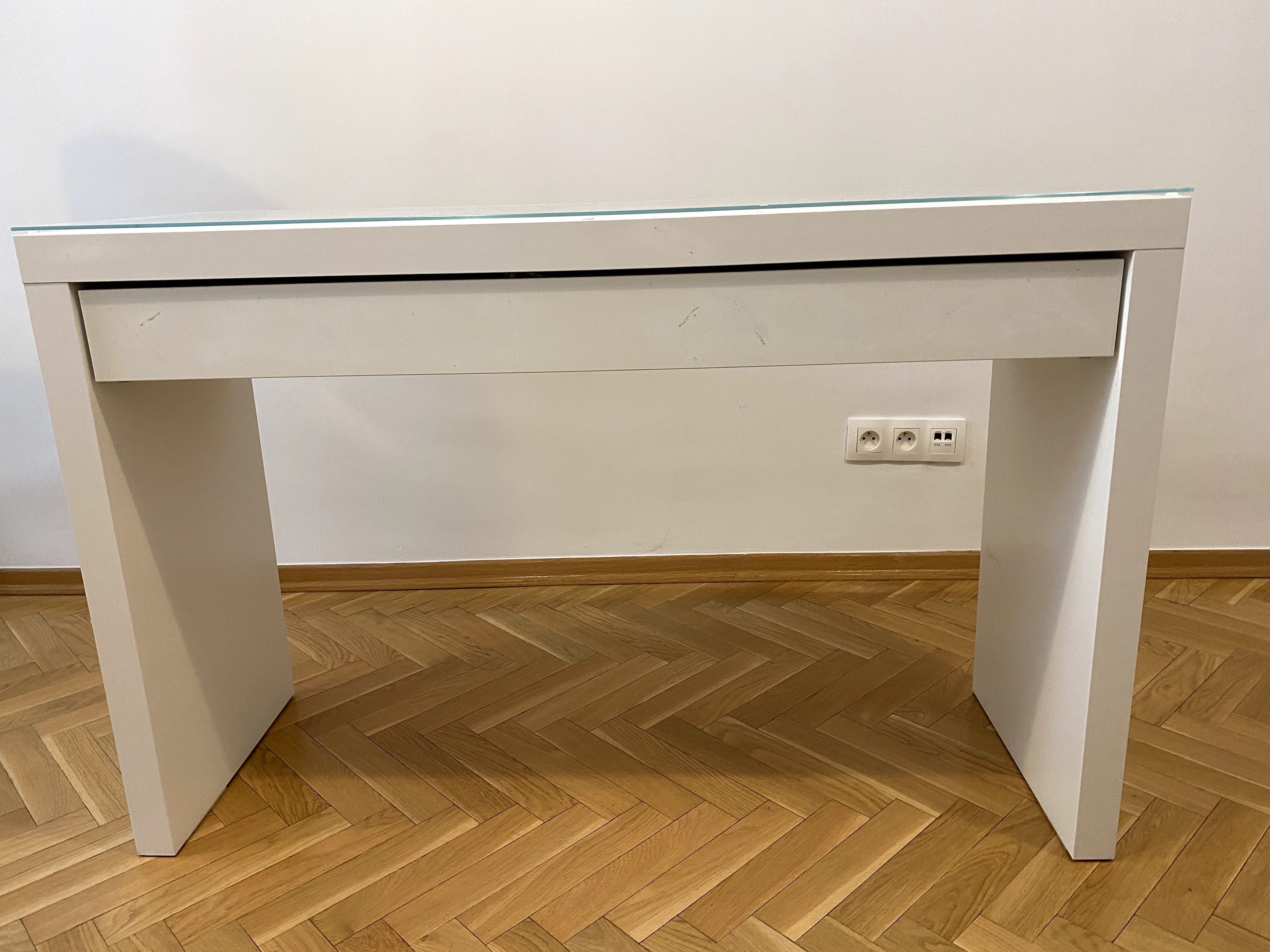 IKEA MALM toaletka