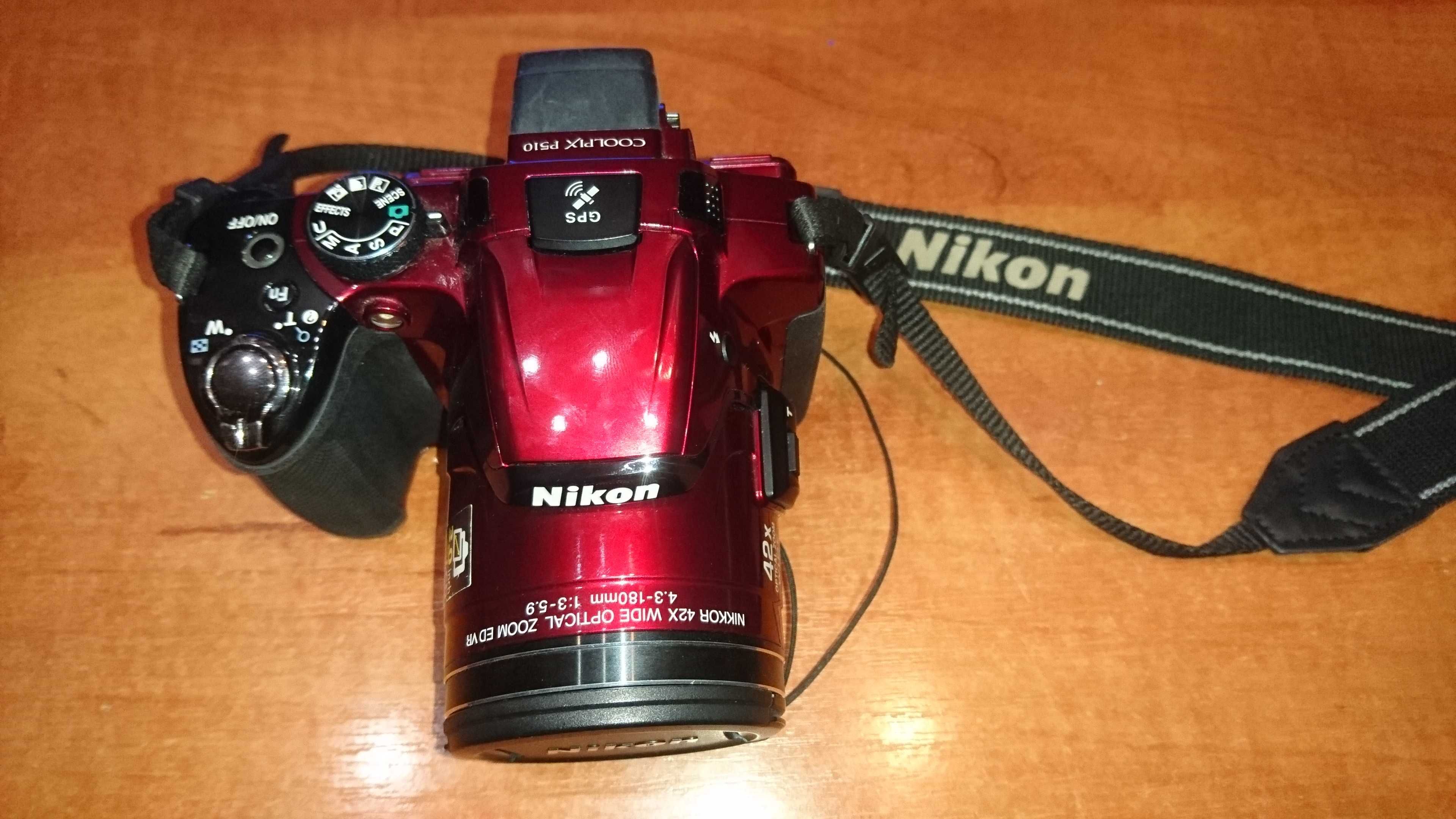 продам фотоаппарат Nikon coolpixp510