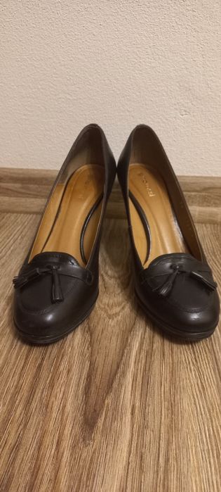 Eleganckie obcasy buty na obcasie Gino Rossi 36