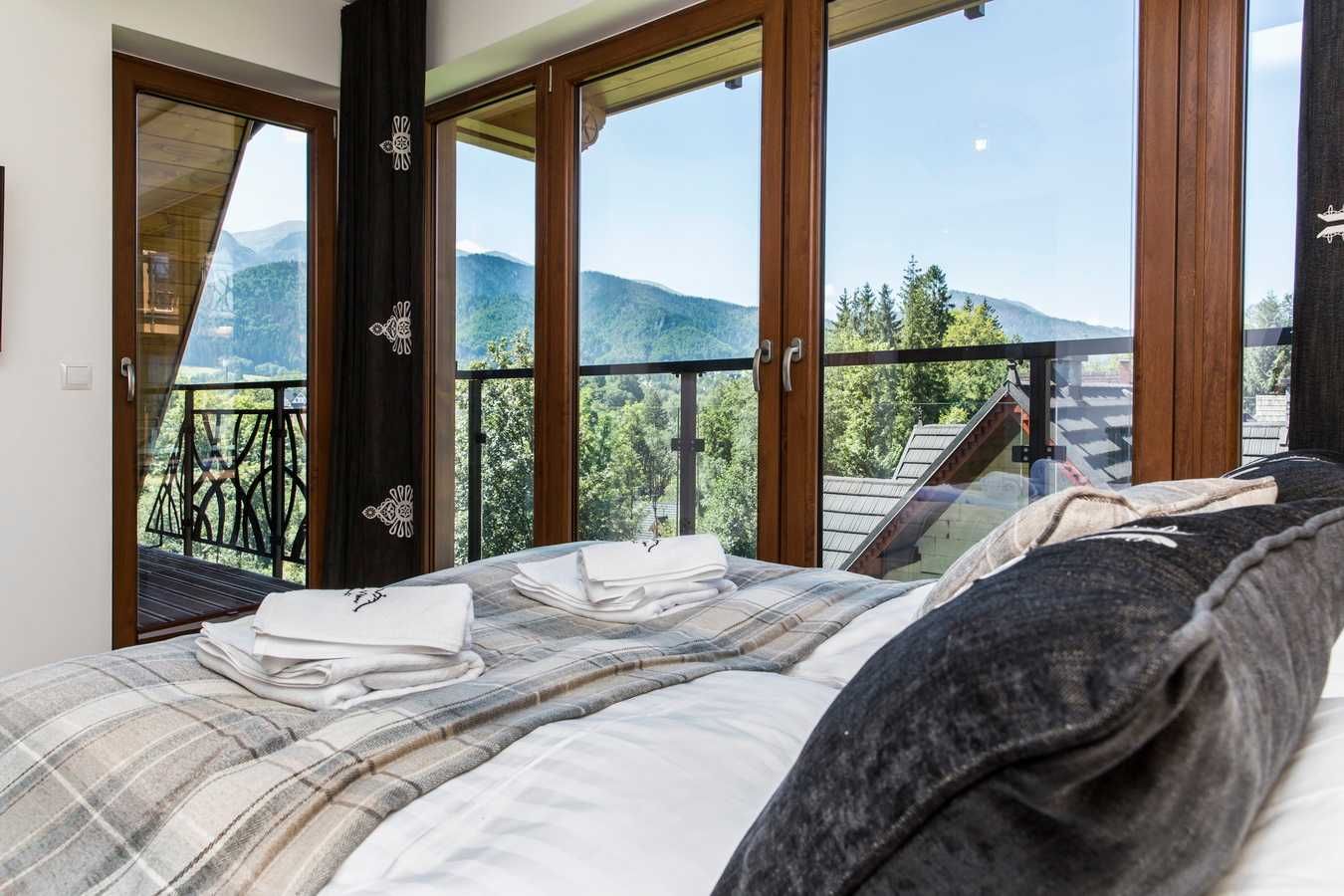 Zakopane - apartamenty dla 2-6 os 50 m od wyciągu, 1500 m od Krupówek