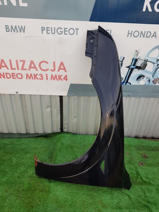 Blotnik ford mondeo mk3 lewy czarny
