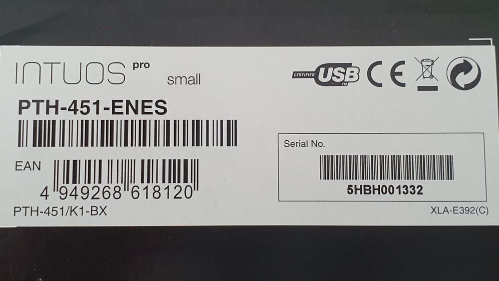 Графічний планшет Intuos Pro small PTH-451-ENES