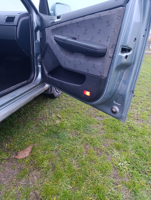 Продам Шкоду Фабію 1,4 газ бензин