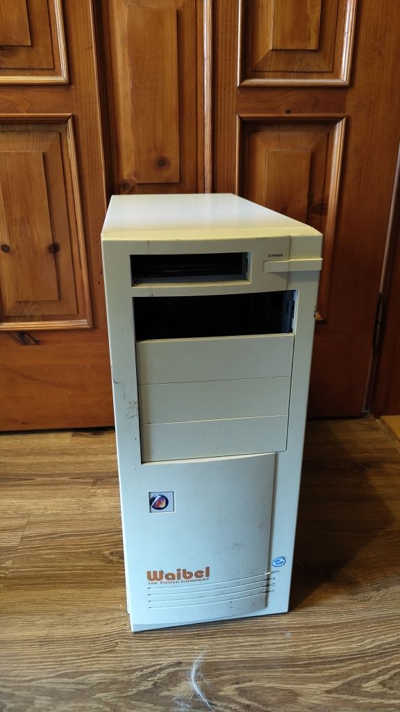 Retro pc Pentium 100 MHz grafika S3 bez dysku