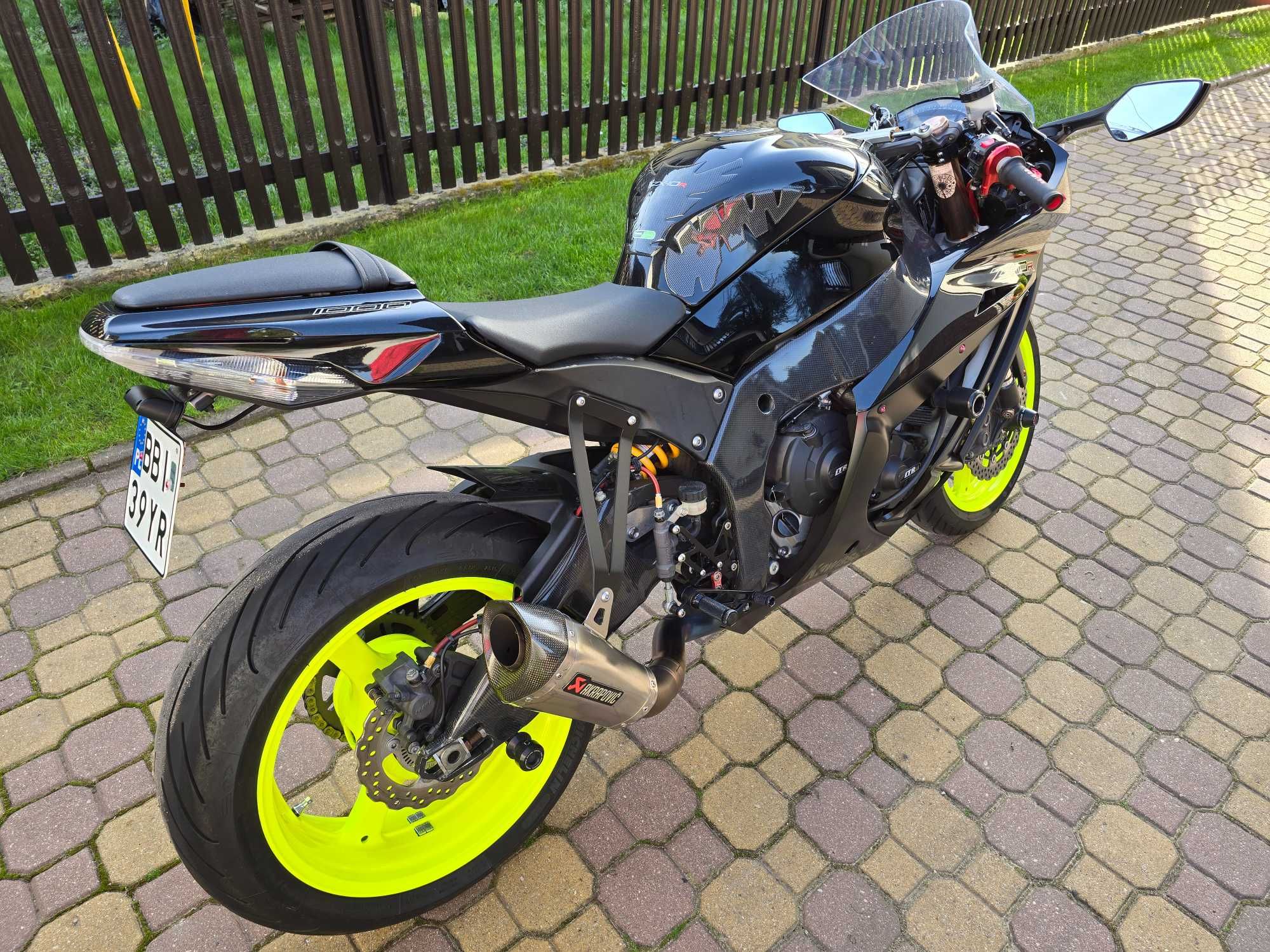 Kawasaki zx10r w super stanie