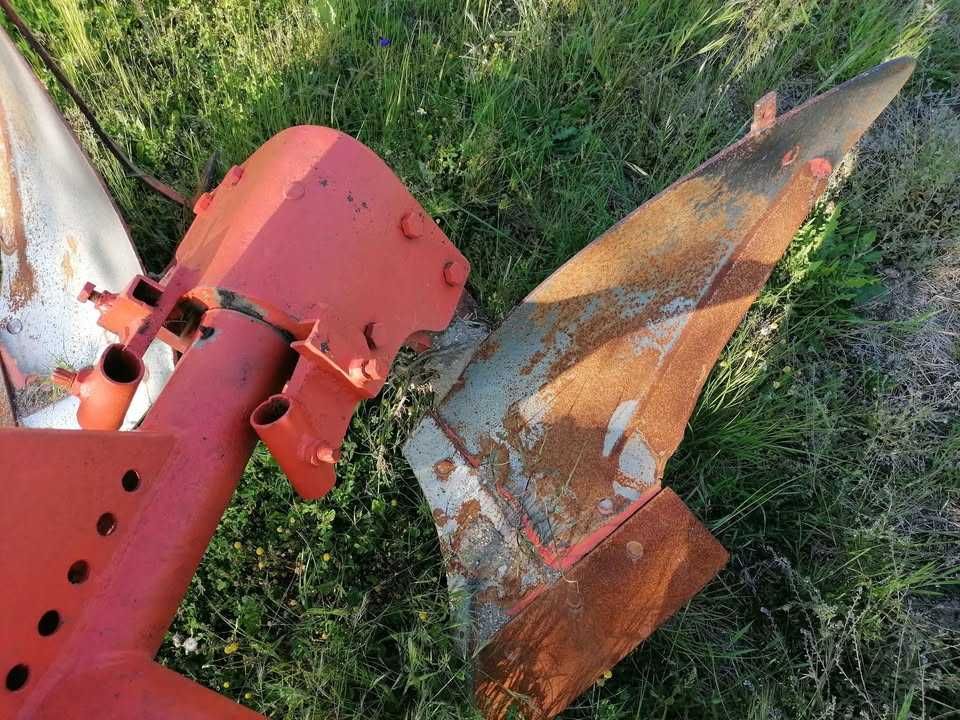 Charrua Agri 1 Ferro 16"