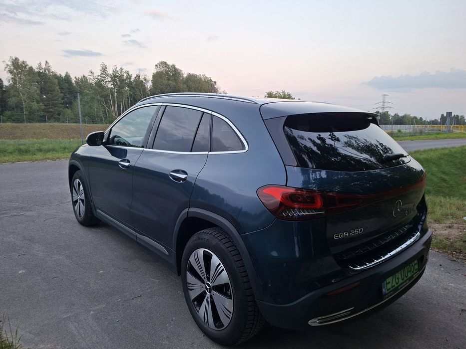 Mercedes eqa 250 r.2021 elektryk