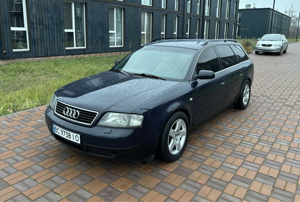 Audi A6 C5 2.5 дизель 6 ступка в Чернигові гарний стан та комплектація