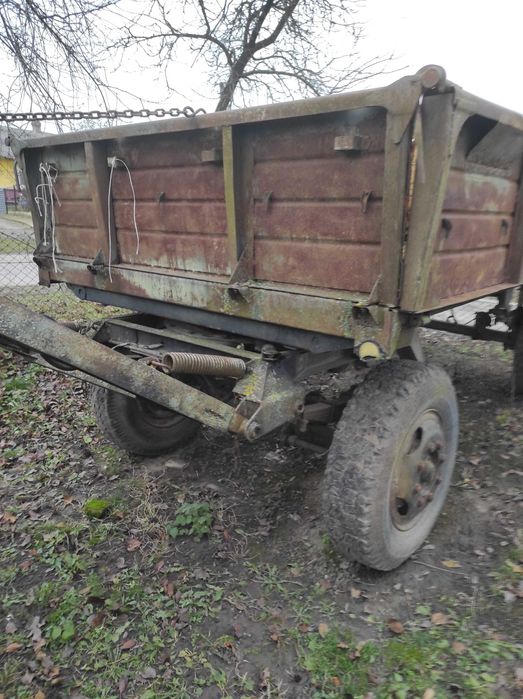 Продам зіловського прицепа