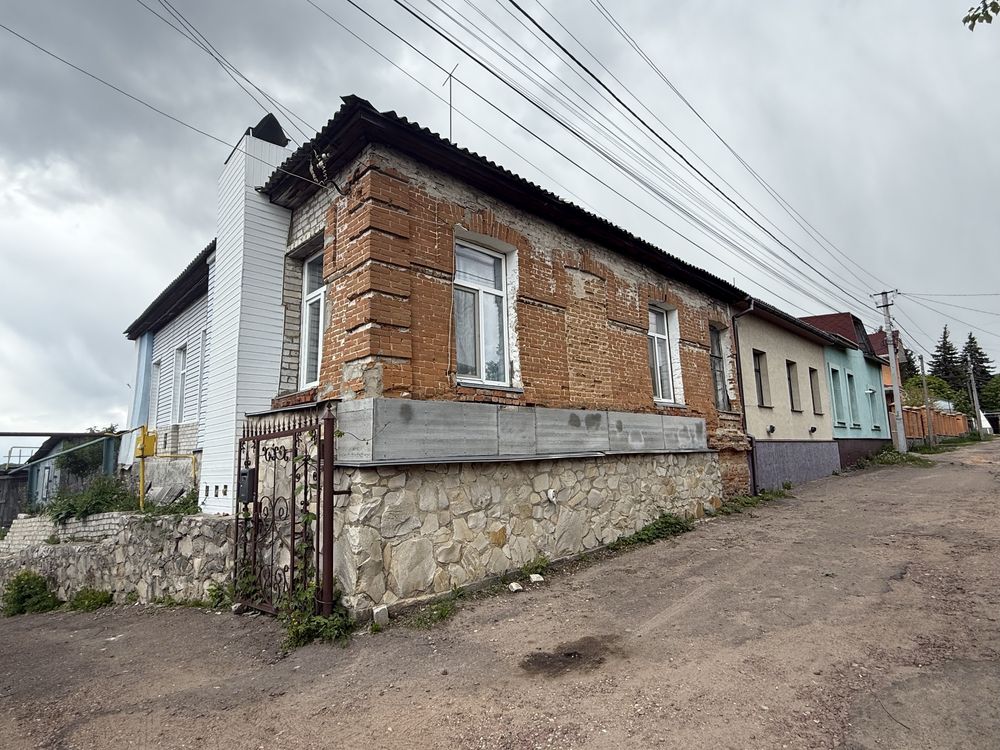 Продається будинок квартирного типу в місті Глухів +торг