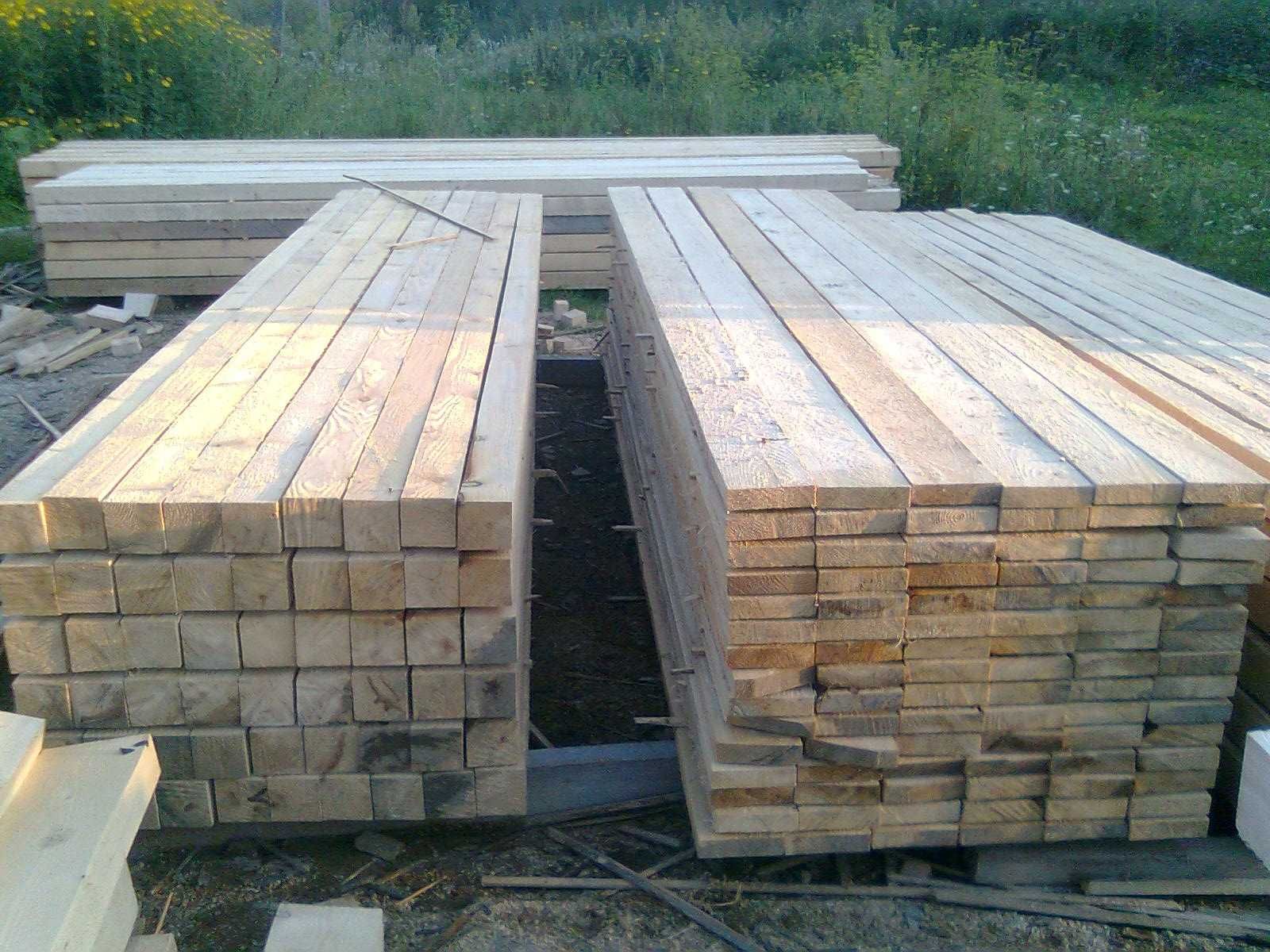 Пиломатеріал обрізний будівельний, дахові конструкції брус дошка рейка
