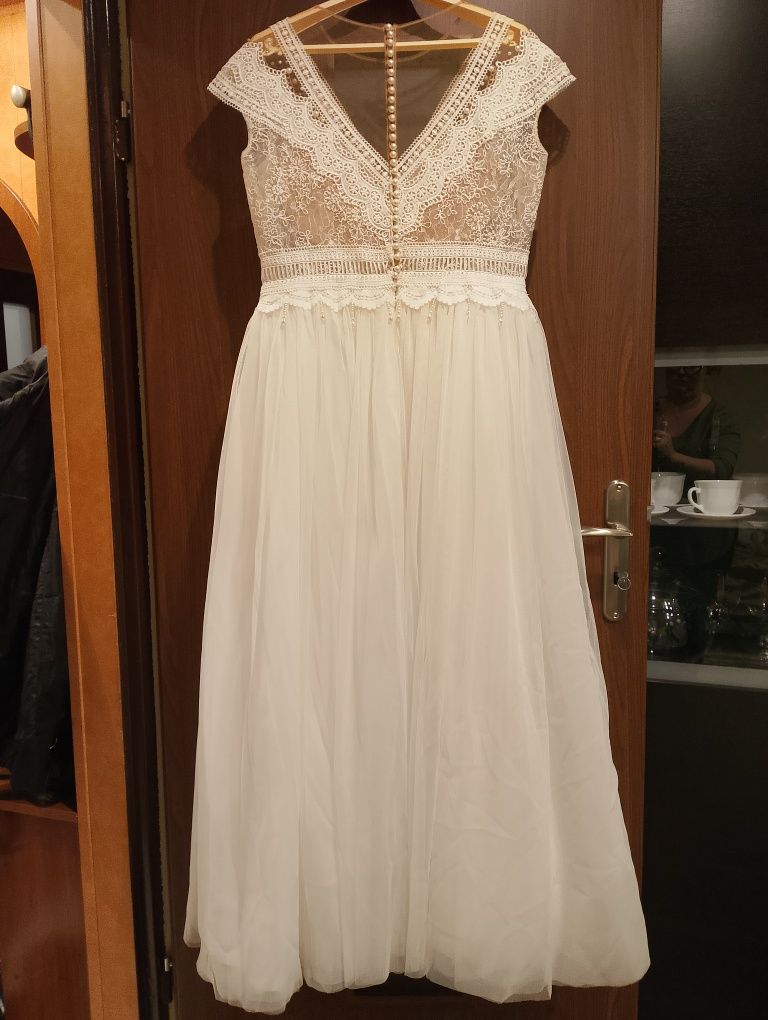 Suknia ślubna na sprzedaż!