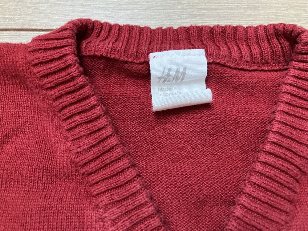 Sweter czerwony rozpinany H&M rozmiar 92