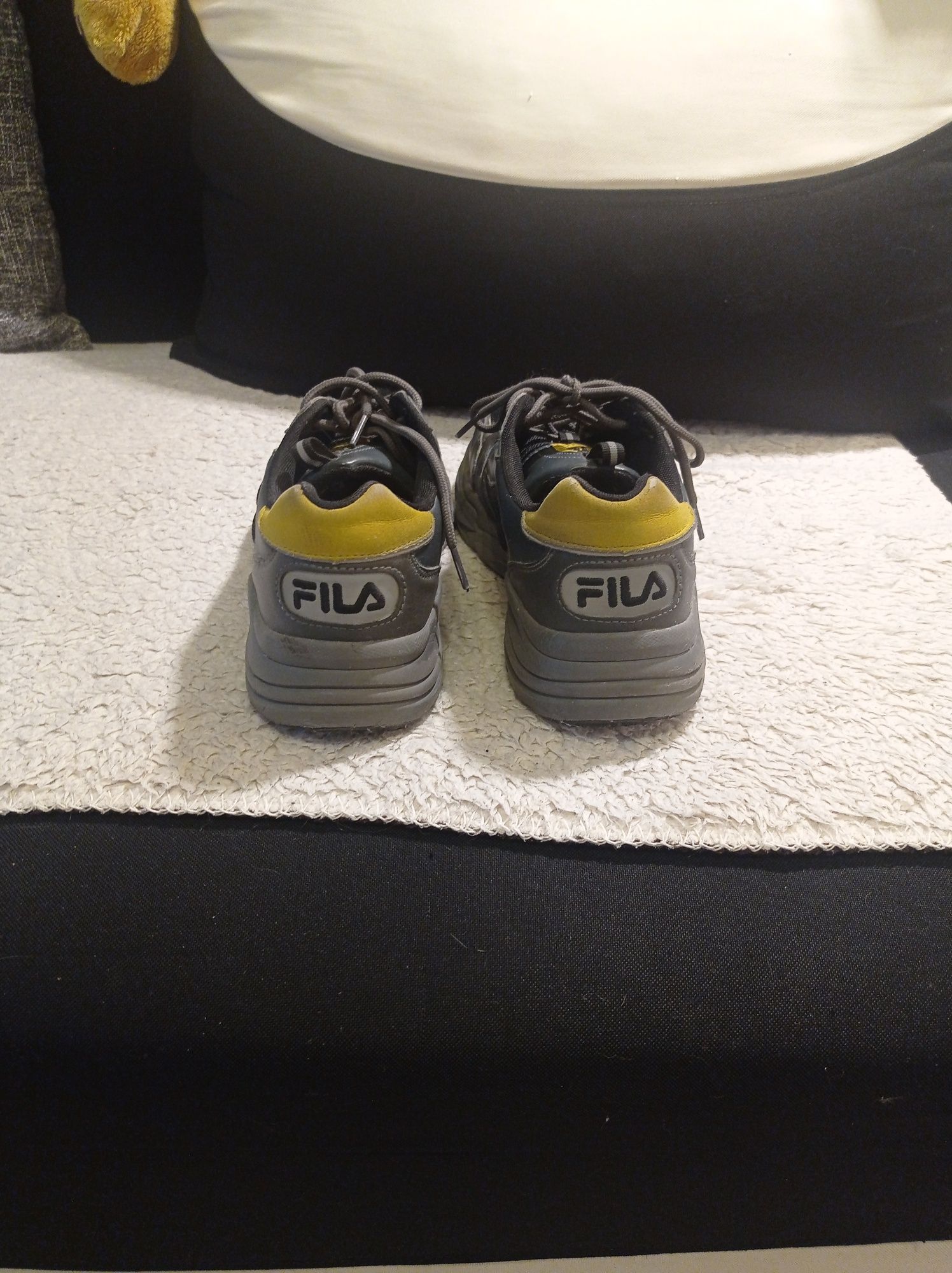 Buty,adidasy Fila chłopięce rozmiar 40. Wkładka 26,5 cm