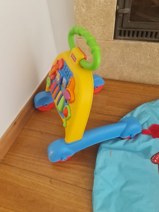 Andarilho bebe fisher price