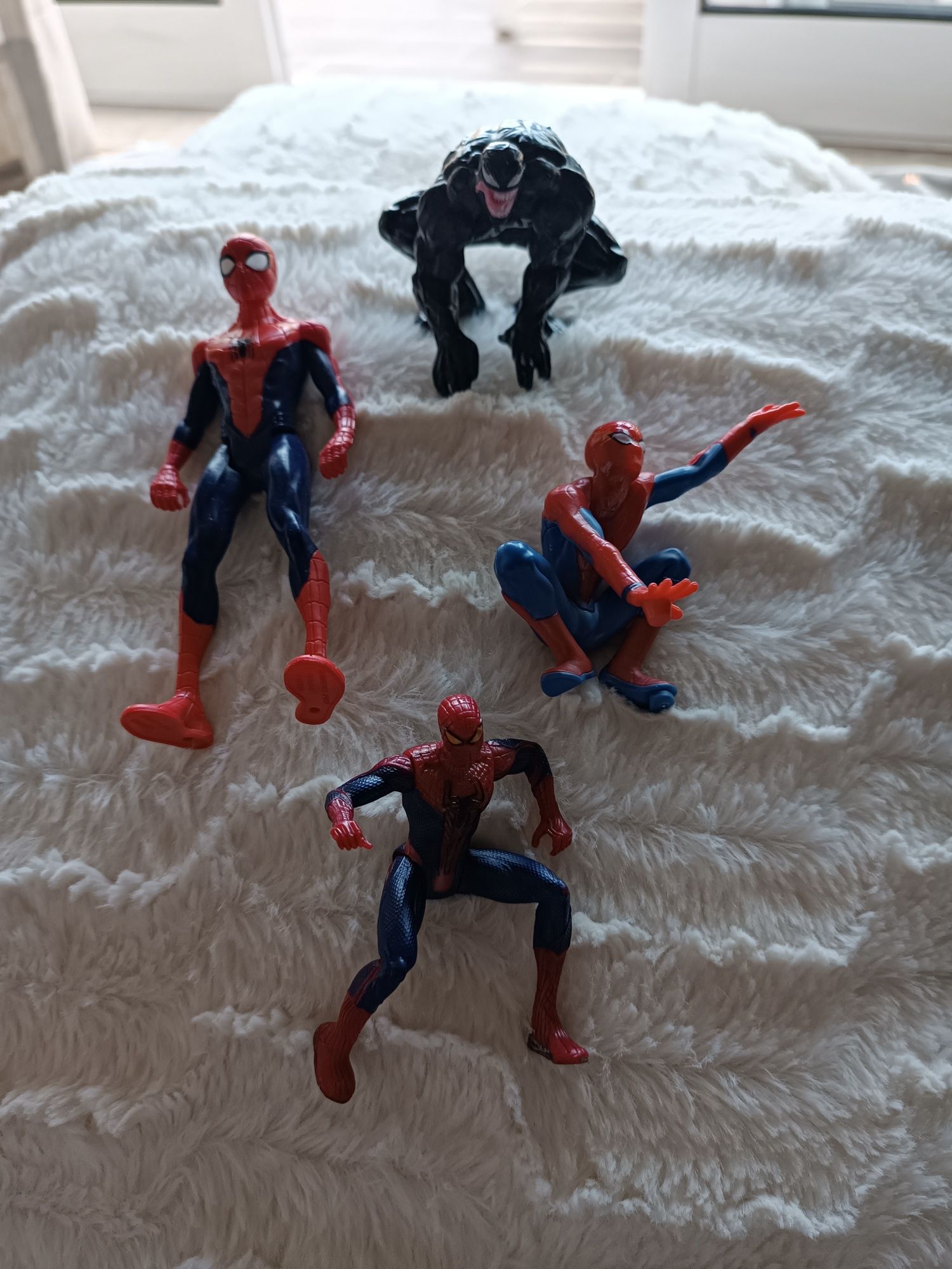 Mota homem aranha spiderman, com 1 boneco