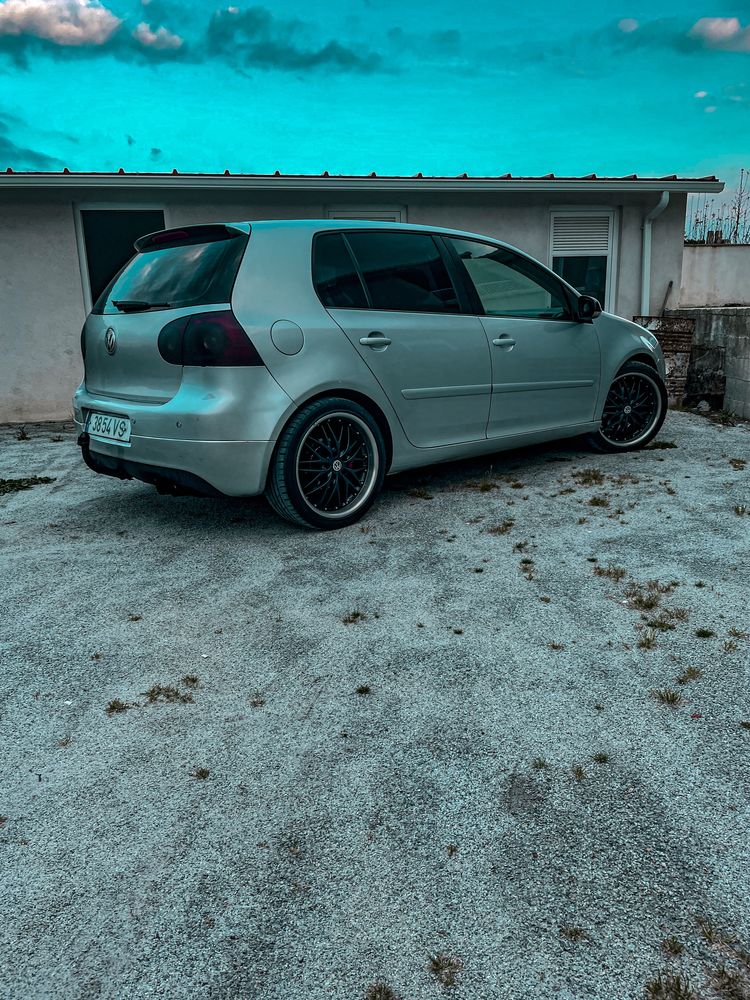 Golf 5 sport “gti”