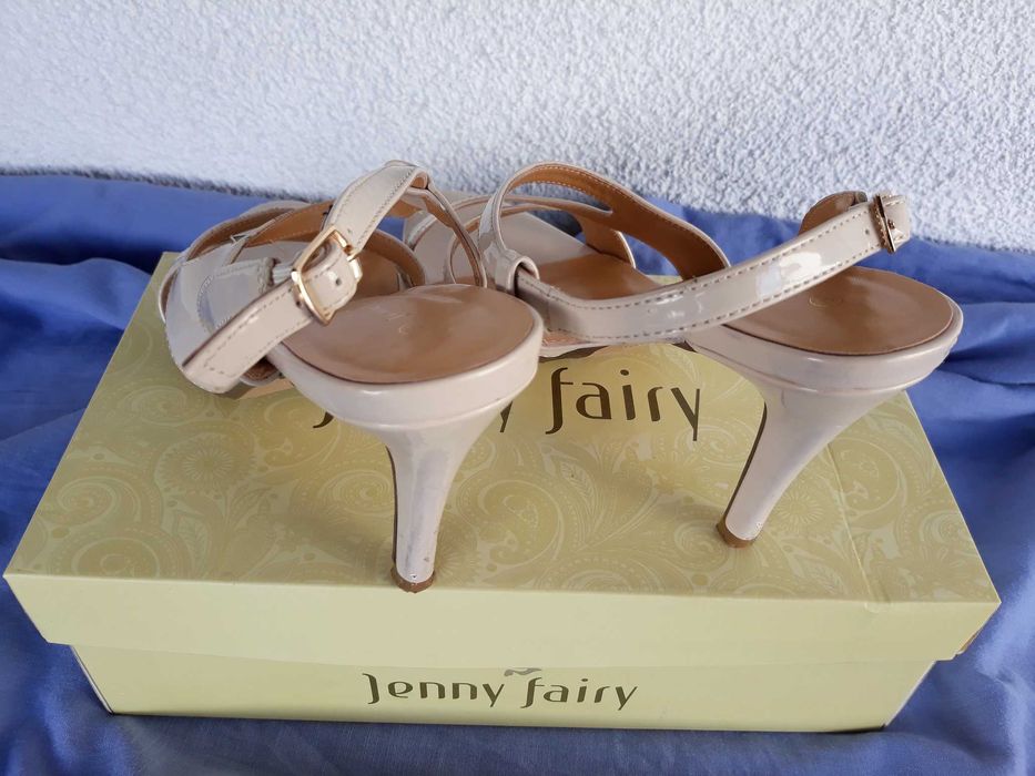 Sandały kremowe beżowe szpilki lakierowane Jenny Fairy rozmiar 40