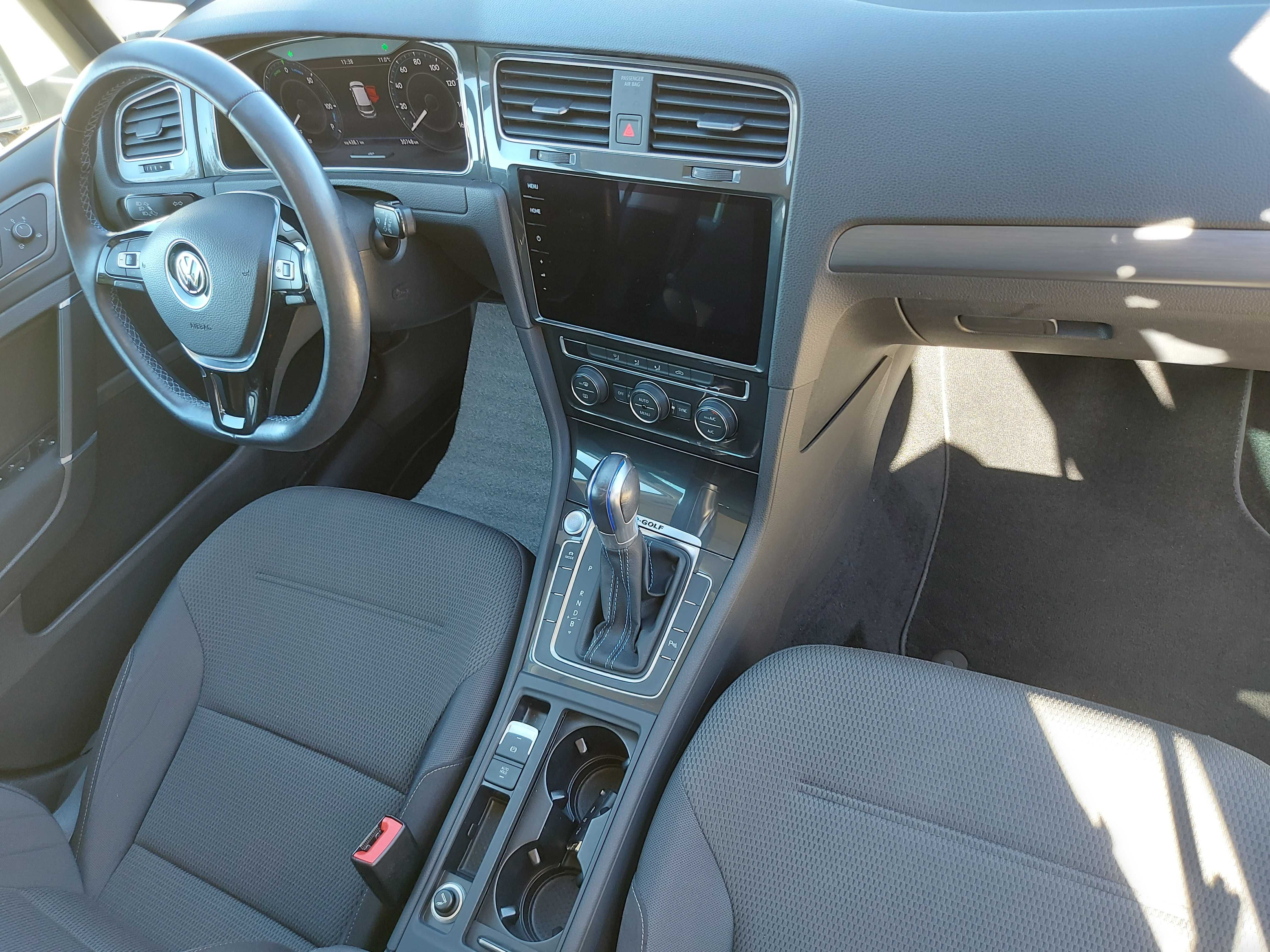 E-GOLF 100% Elétrico C/Novo