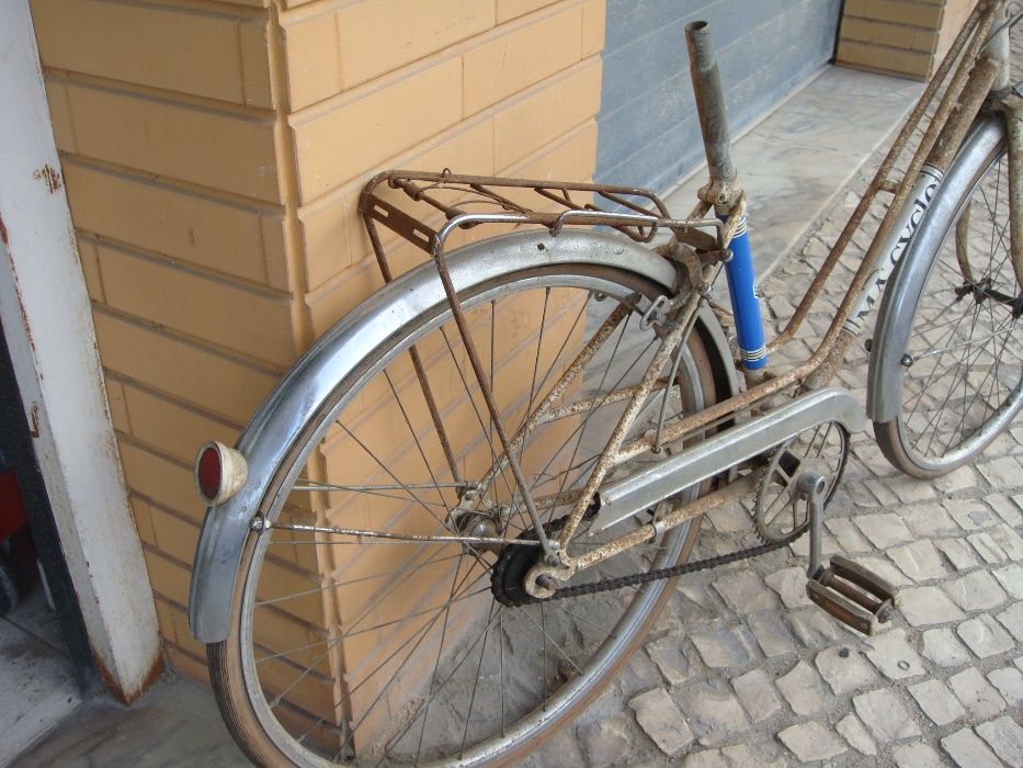 Bicicleta Pasteleira antiga