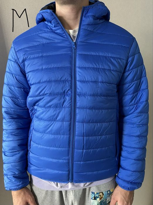 Зимняя теплая куртка