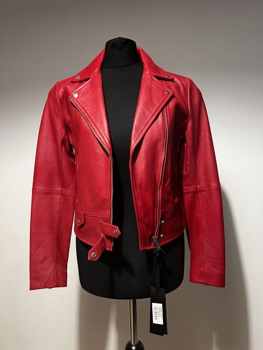 Czerwona kurtka skórzana PINKO