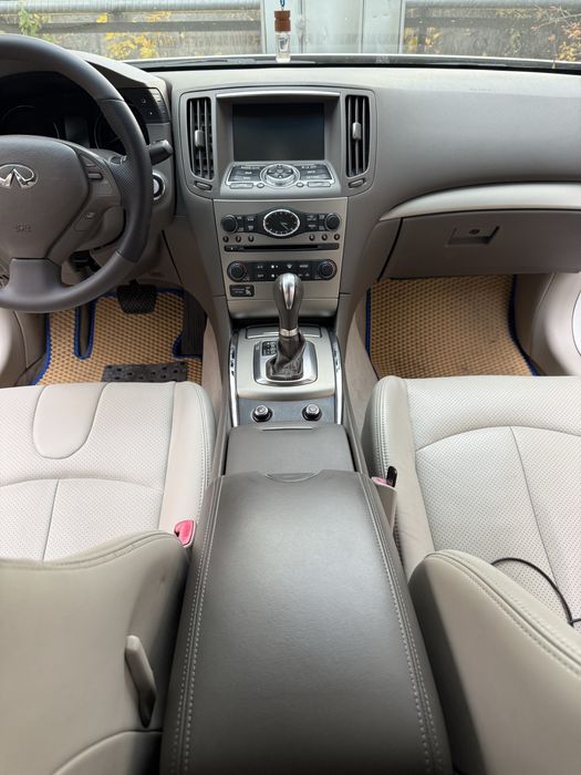 Срочно продам авто