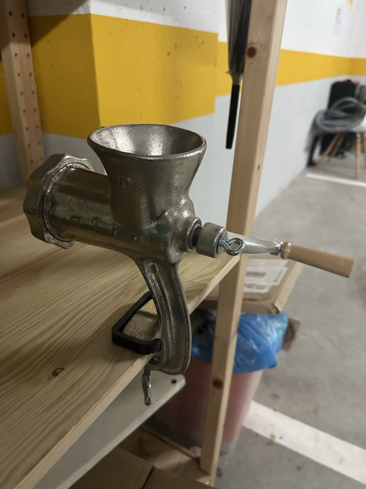 KADAX Moedor de carne de ferro fundido