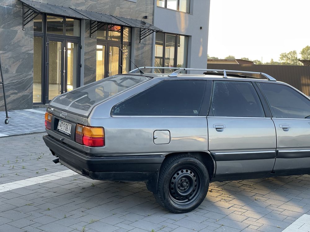 Audi 100 c3 2.3E
