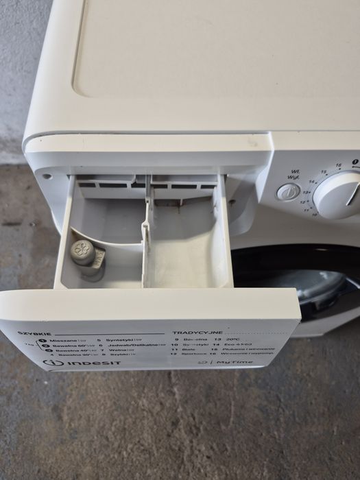 Indesit 7kg. 1200 obrotów