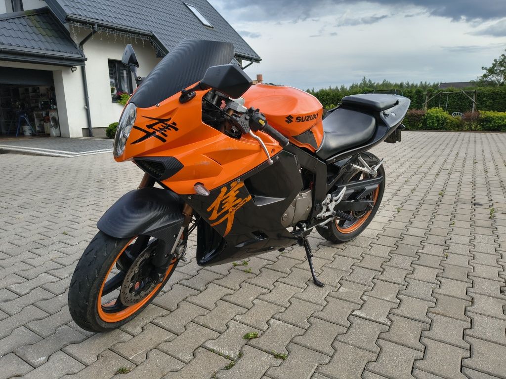 Hyosung GT 125 R