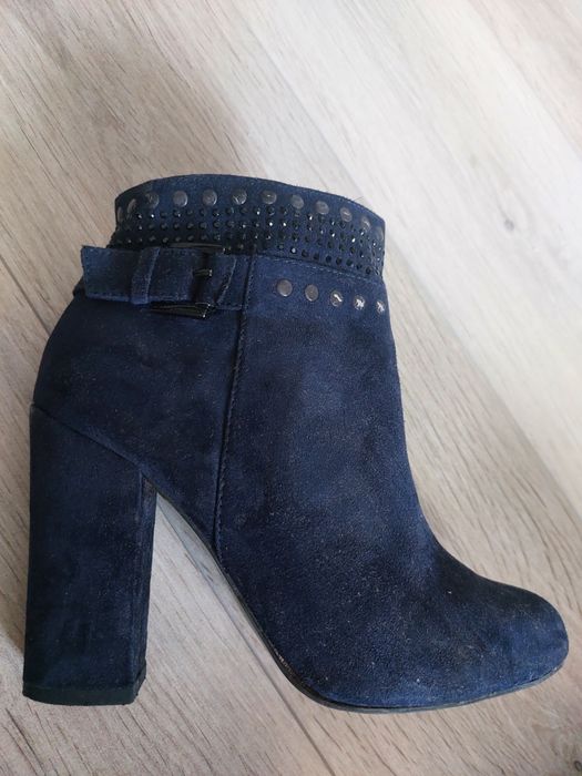 Жіночі черевики осінь-весна