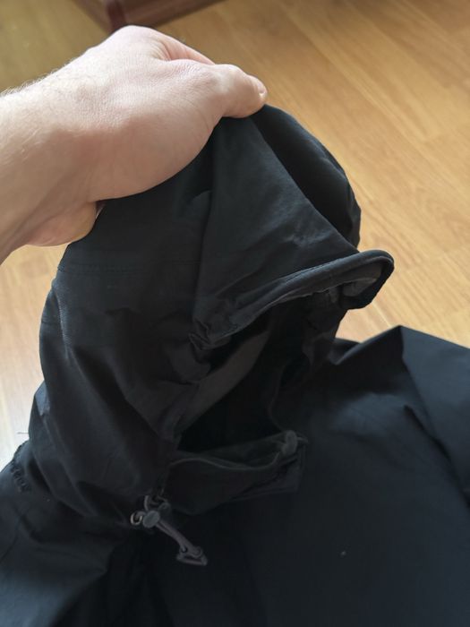 Чоловіча ветровка The North Face оригінал розмір Л