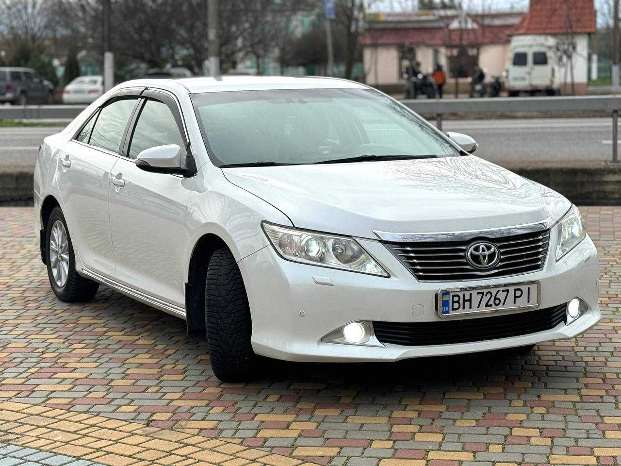 Toyota Camry 50 официальная