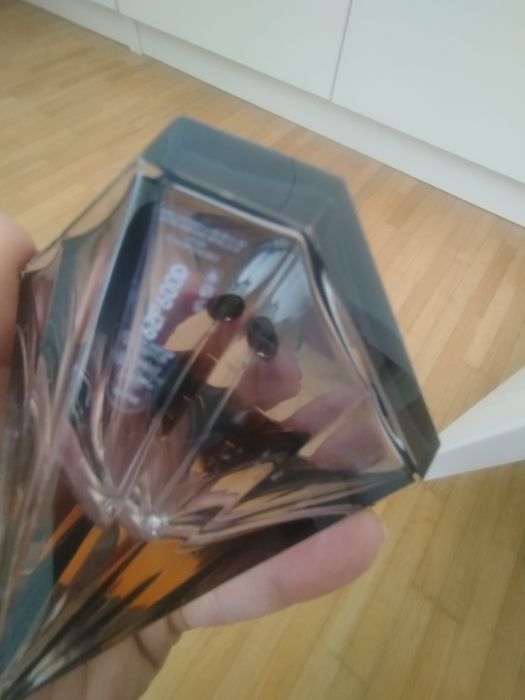 Opakowanie woda perfumowana Lancome 100ml. Tresor La niut