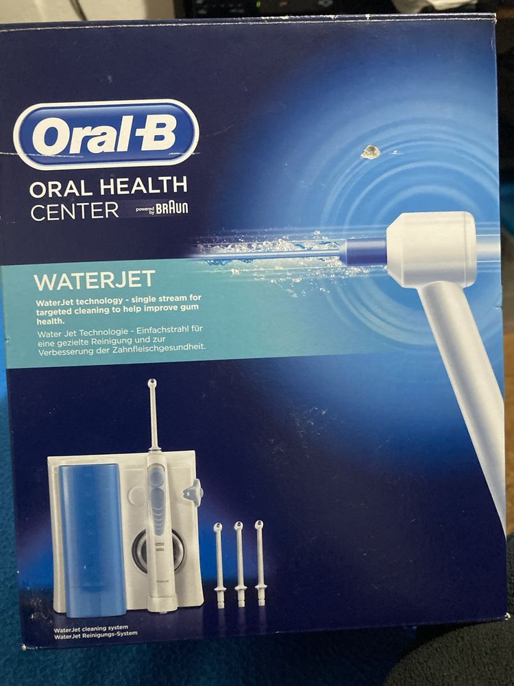 Oral B praticamente nova