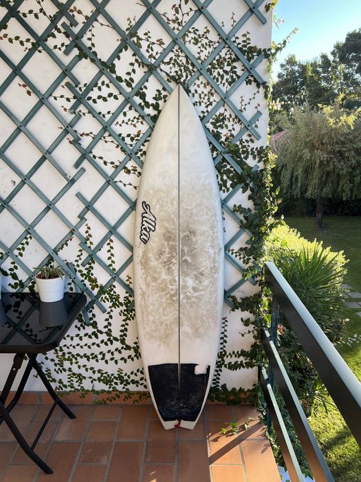 Prancha de surf 5”10 29.7 litros