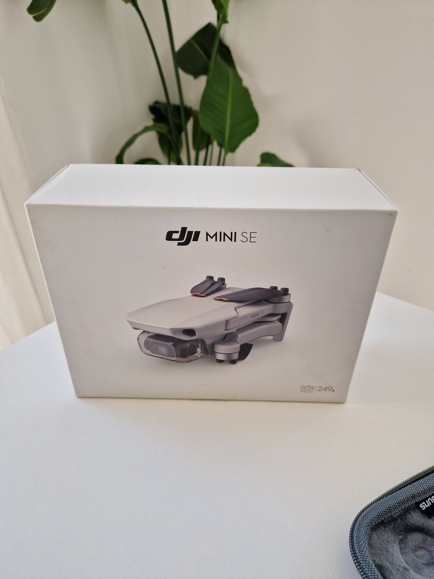 Dji mavic mini SE komplet plus akcesoria warte 200zl