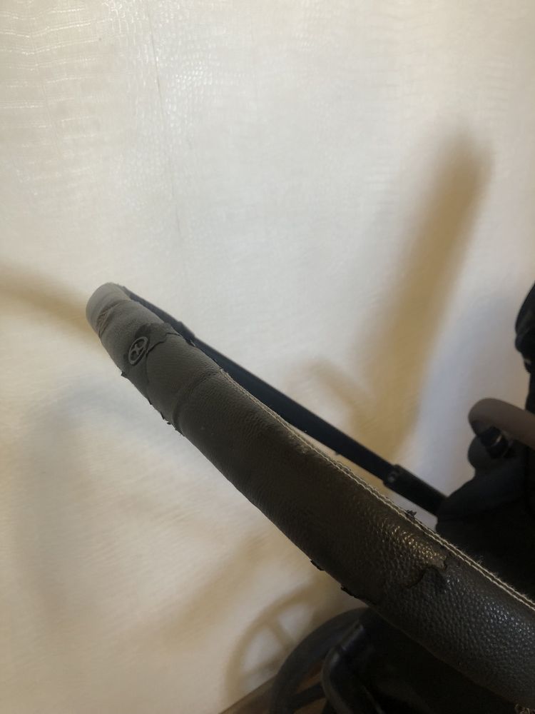 Cybex Priam Black / Cloud-Z прогулянка та автокрісло