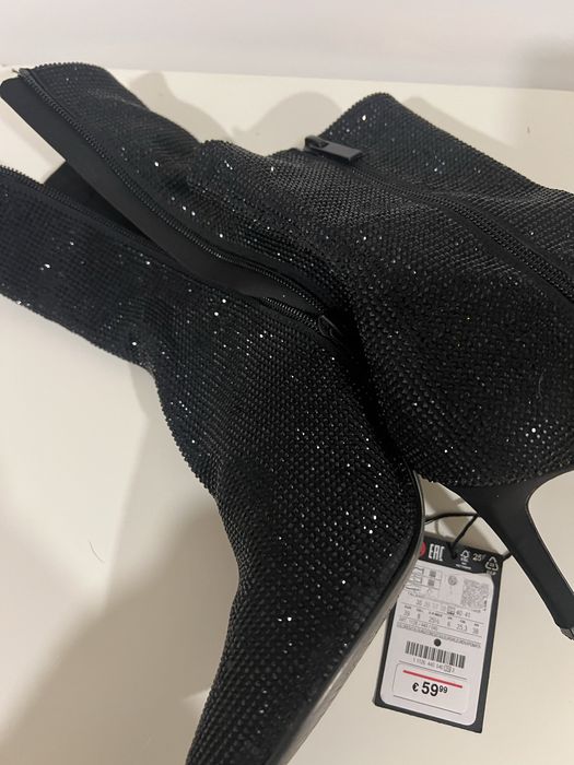 botas brilhantes Pull&Bear