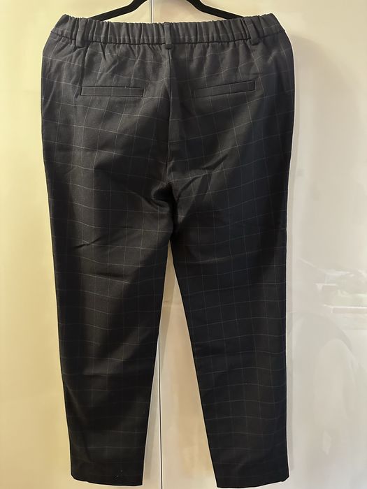 Штани жіночі класичні