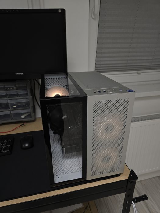Komputer PC do Gier | i5 12400f / Intel ARCB570 10GB / 16GB DDR4